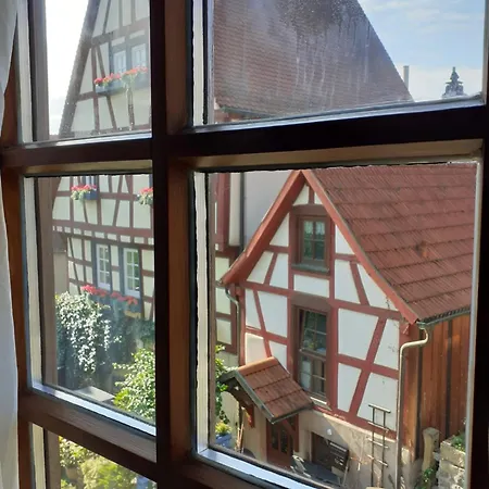 Guest house Altstadt - Ruhige, Private Bad Wimpfen
